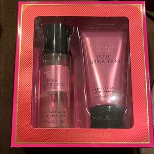 Victoria's Secret Pure Seduction Set - Pink